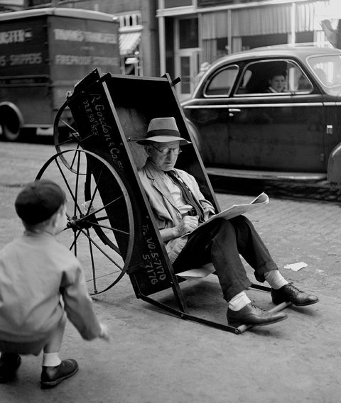 THE NEW YORK TIMES - A Bygone Era of Big City Life — Fred Stein